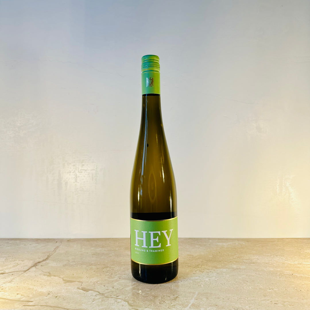 Weingut Hey - Riesling & Traminer 2023